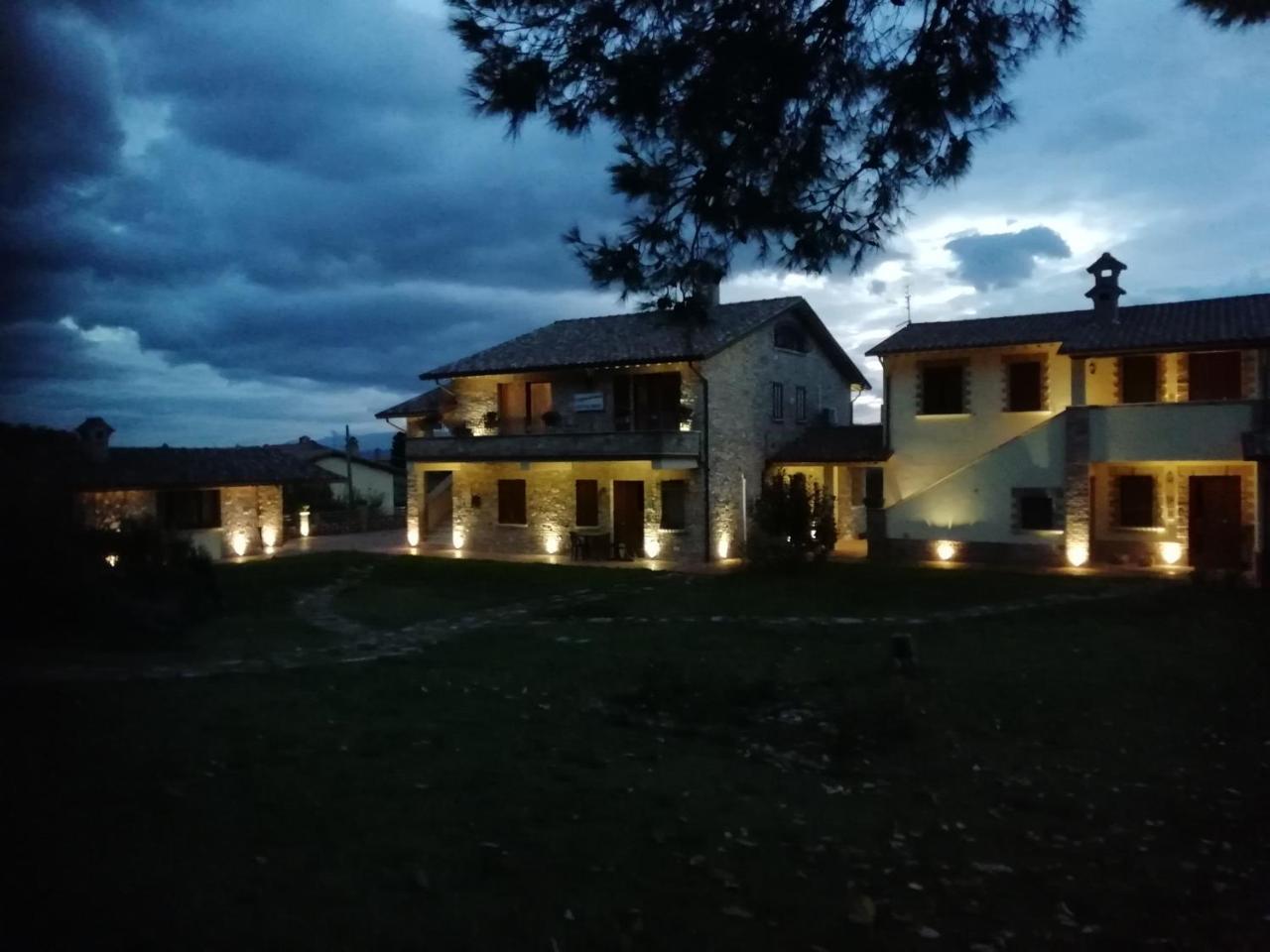 La Sorgente Del Subasio Assisi Apartment Ngoại thất bức ảnh